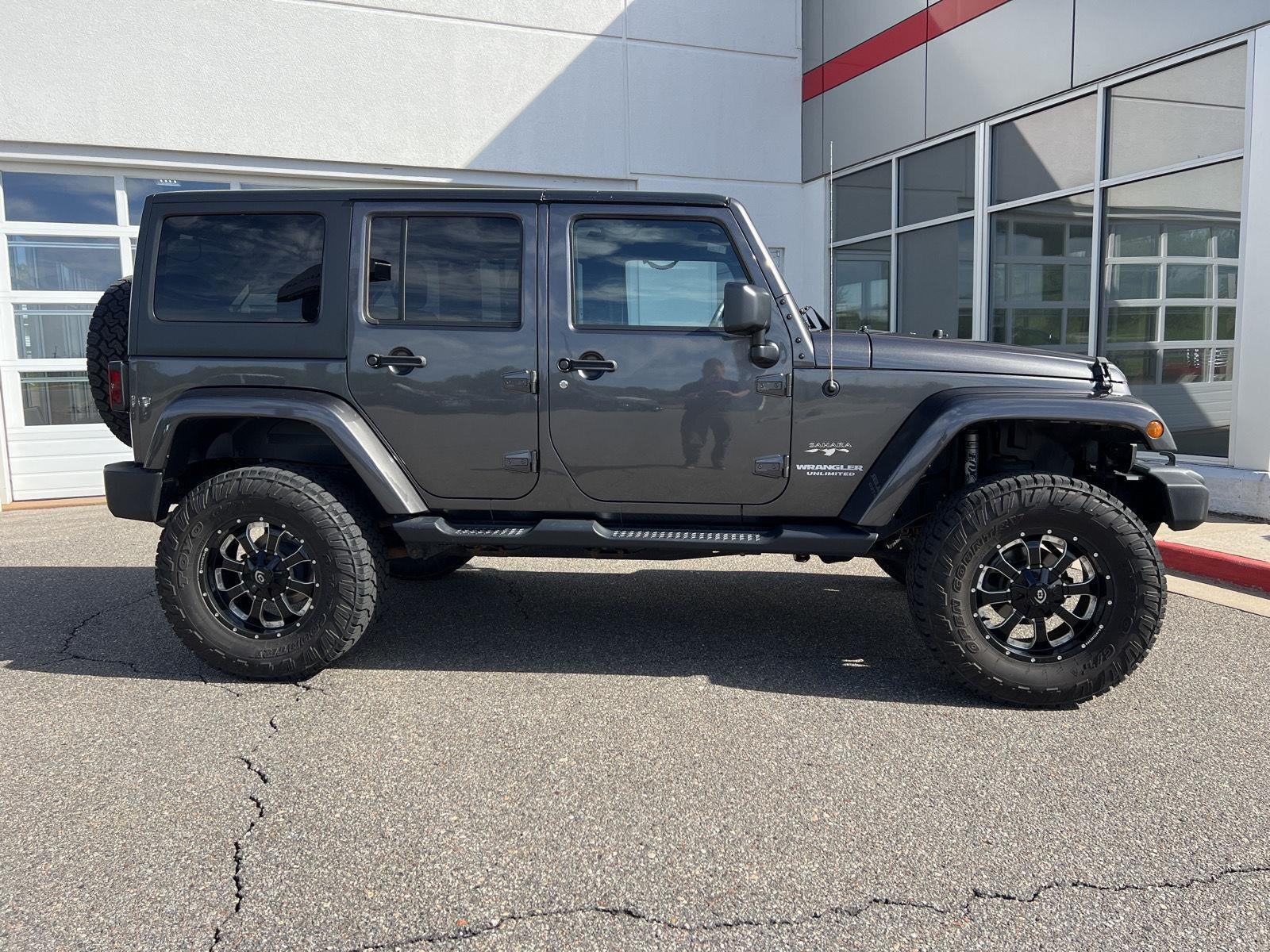 2017 Jeep Wrangler Unlimited Sahara
