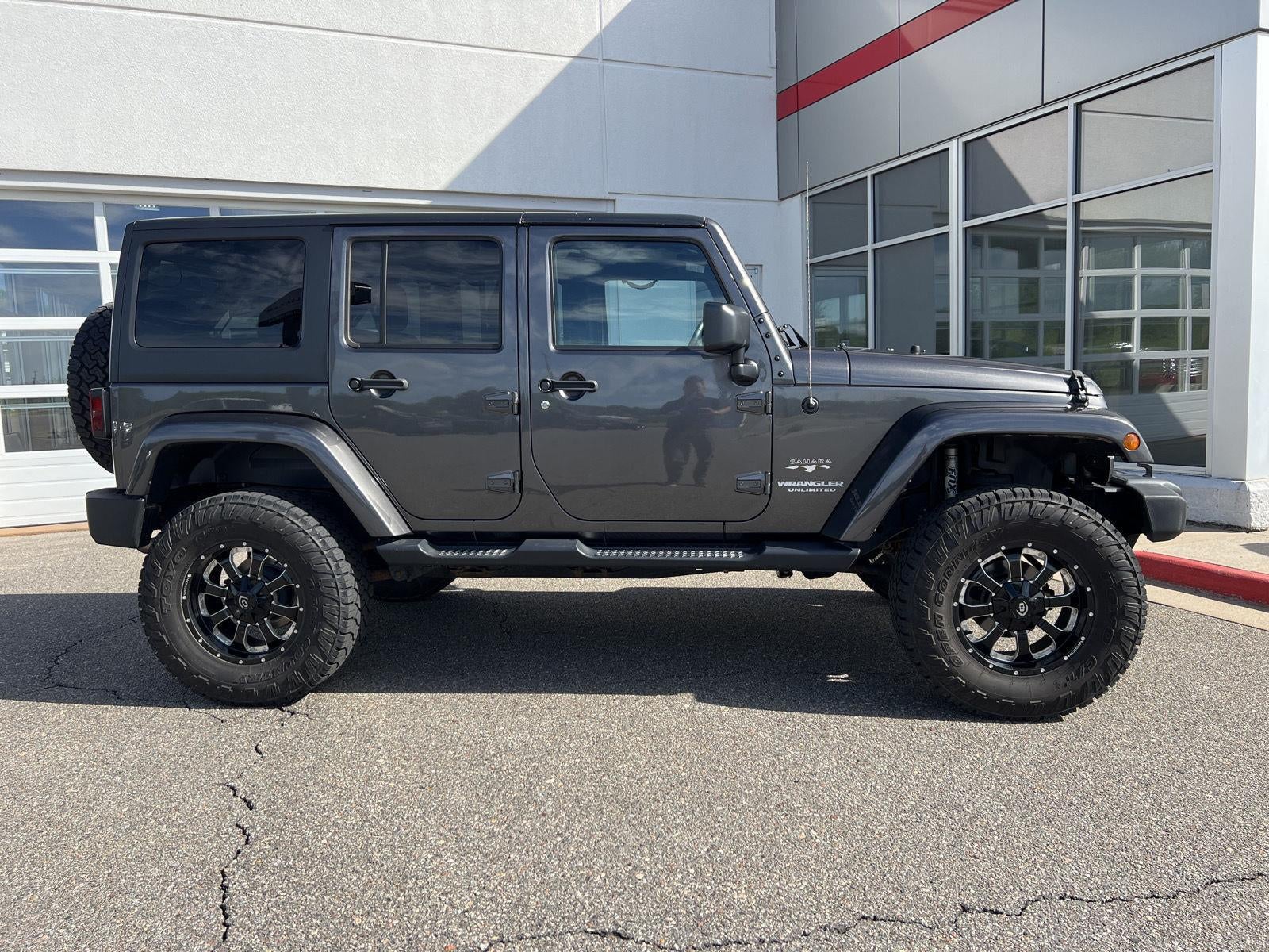 2017 Jeep Wrangler Unlimited Sahara