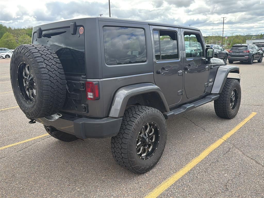 2017 Jeep Wrangler Unlimited Sahara