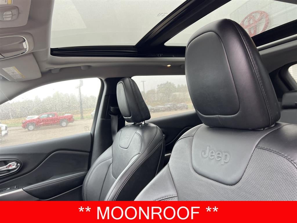 2021 Jeep Cherokee Latitude Lux