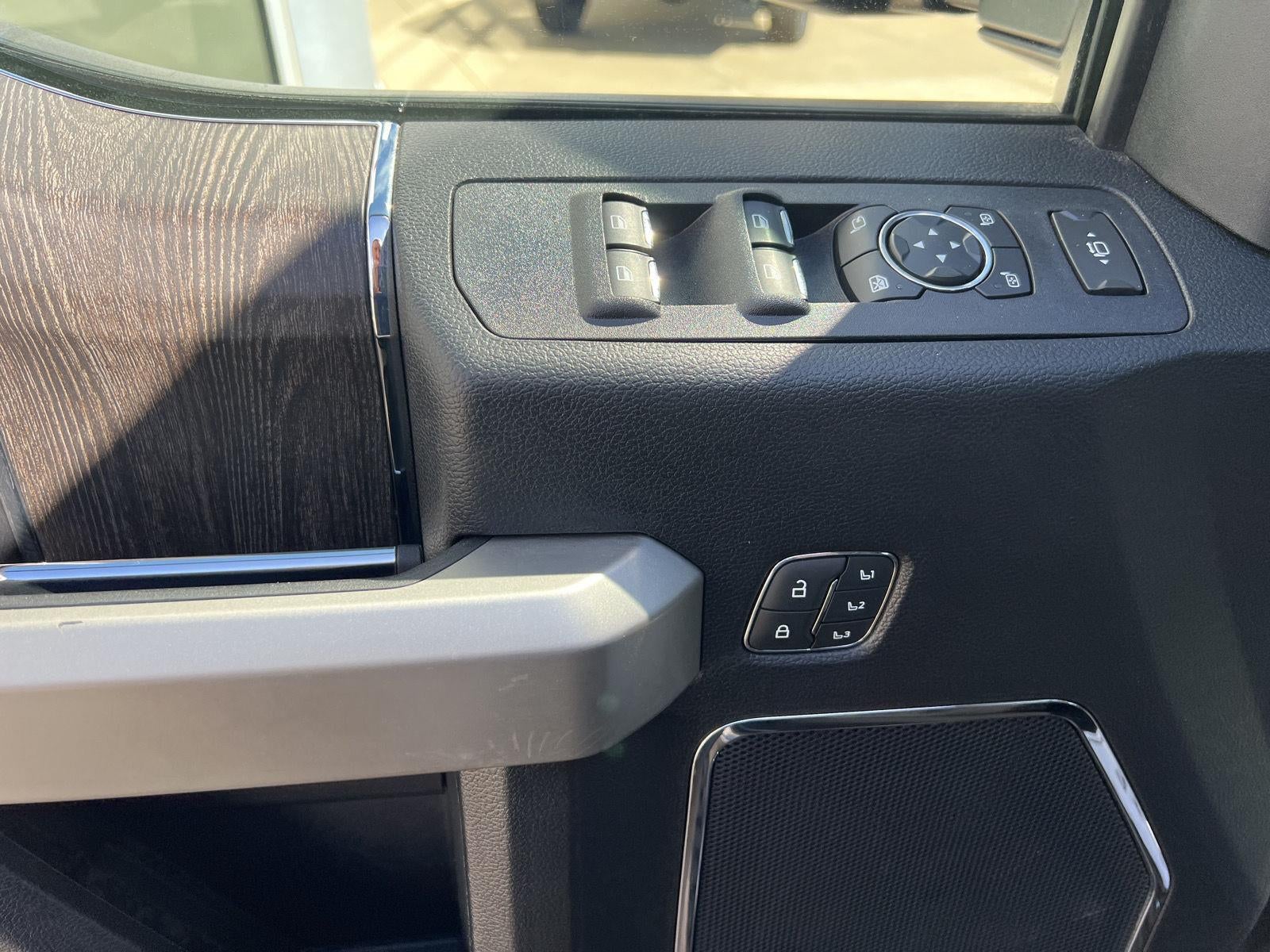 2021 Ford Super Duty F-250 SRW LARIAT
