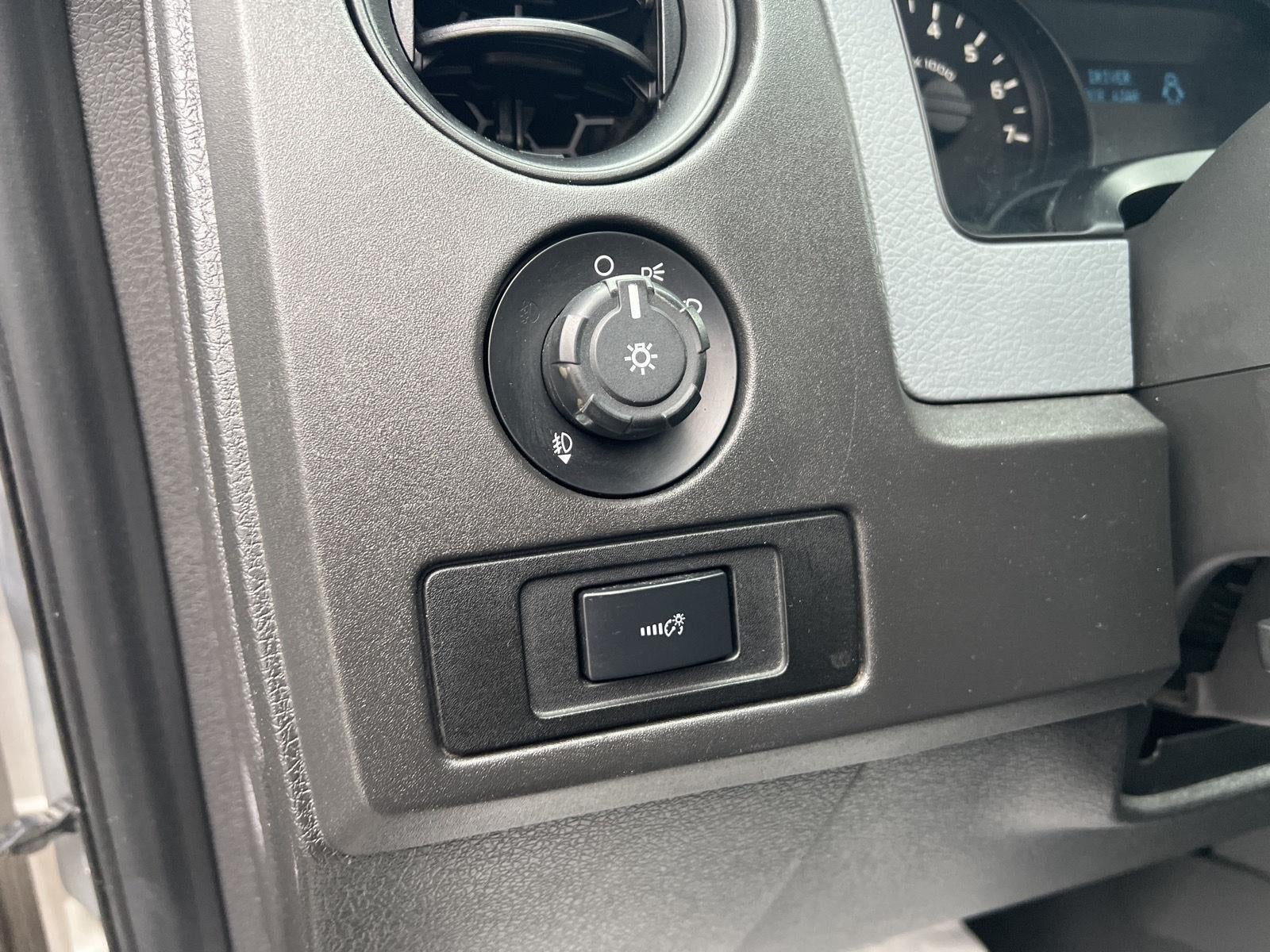 2014 Ford F-150 TRUCK