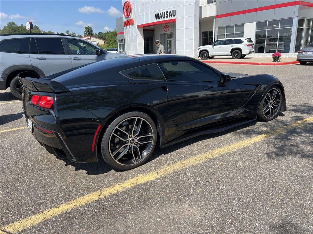 2017 Chevrolet Corvette Z51 2LT