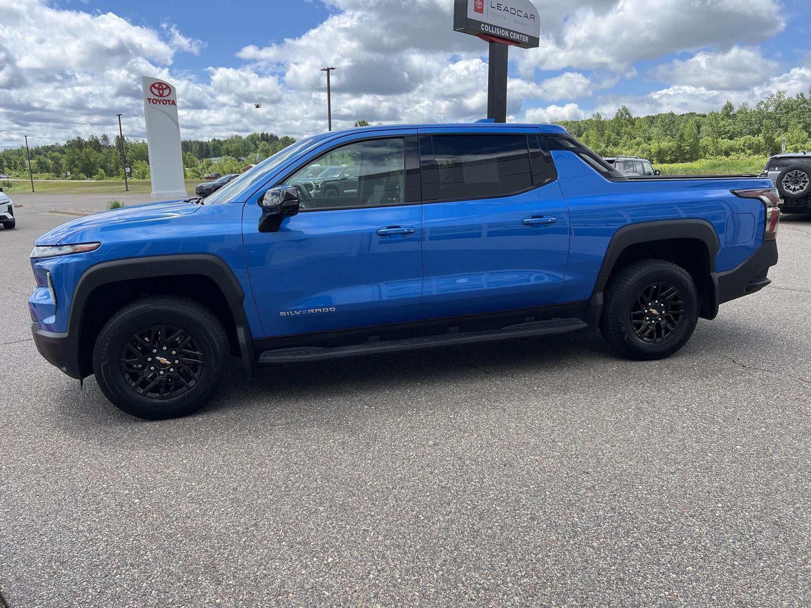 2025 Chevrolet Silverado EV Extended Range LT