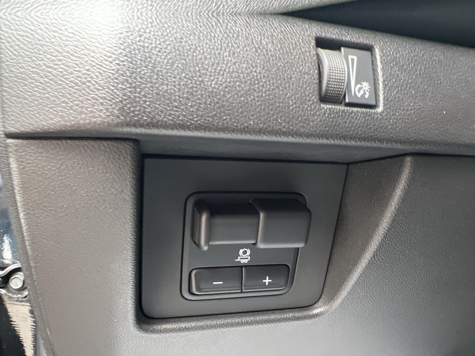2023 Chevrolet COLORADO TRUCK