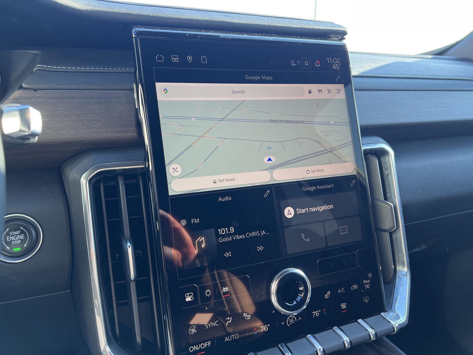 2024 GMC Acadia AWD Denali