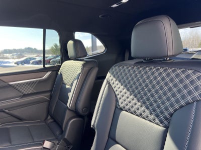 2024 GMC Acadia AWD Denali