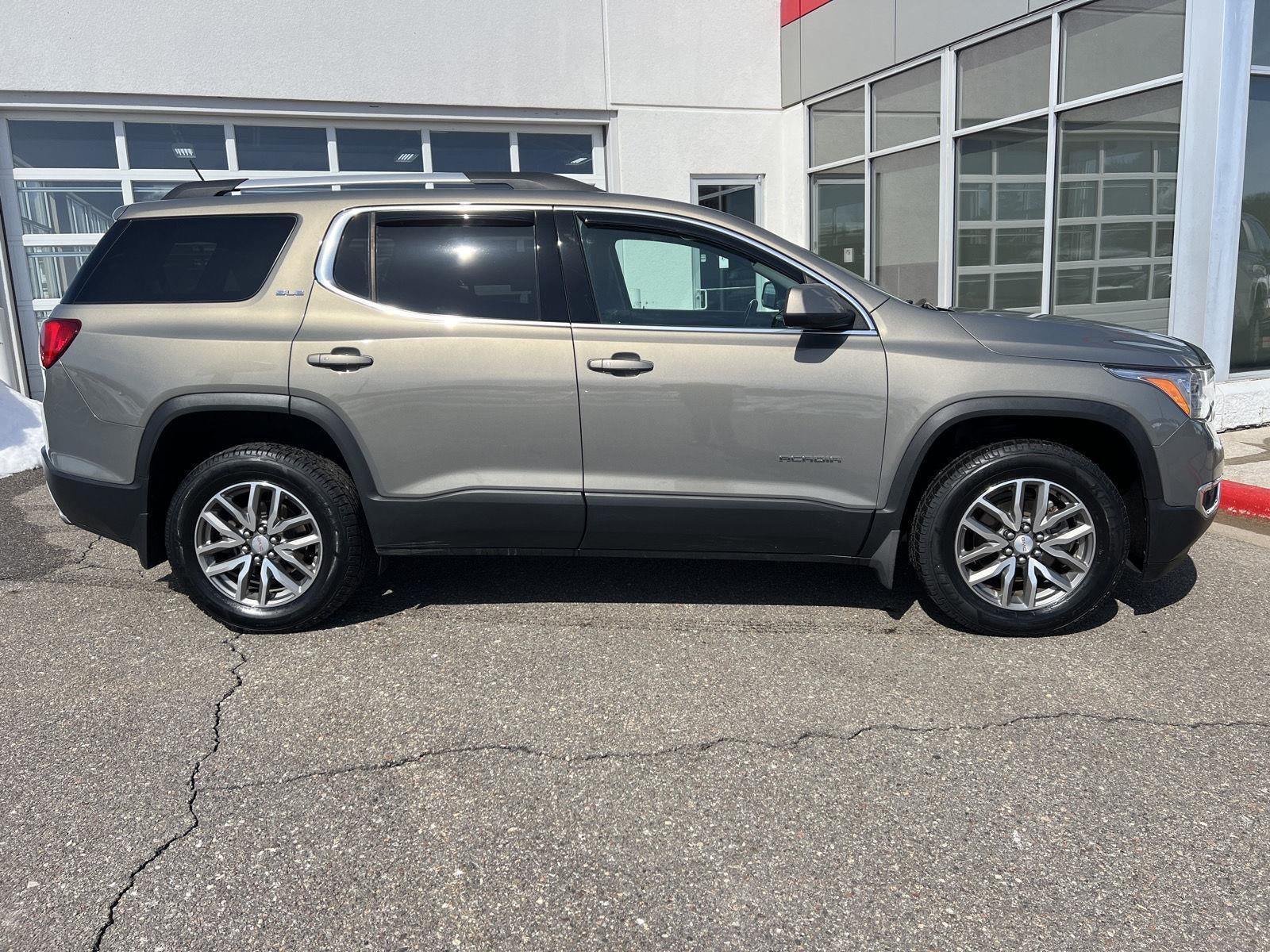 2019 GMC Acadia SLE