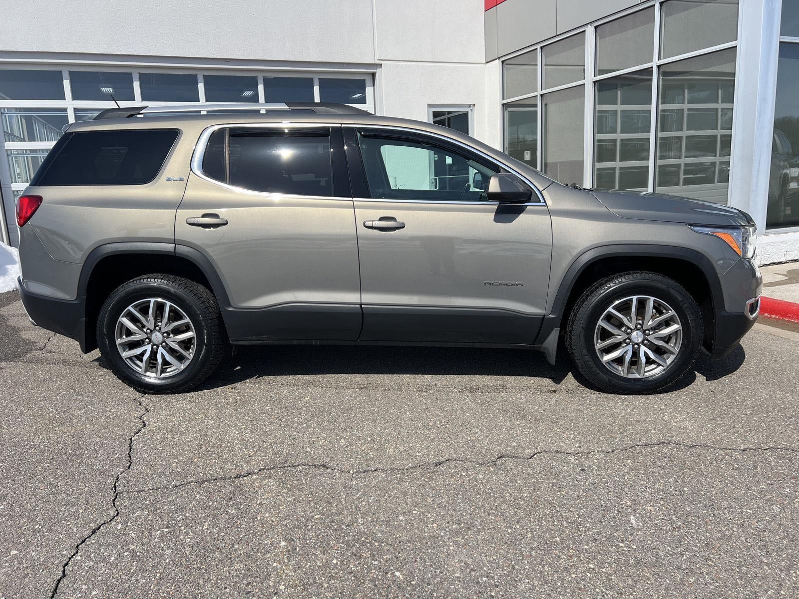 2019 GMC Acadia SLE