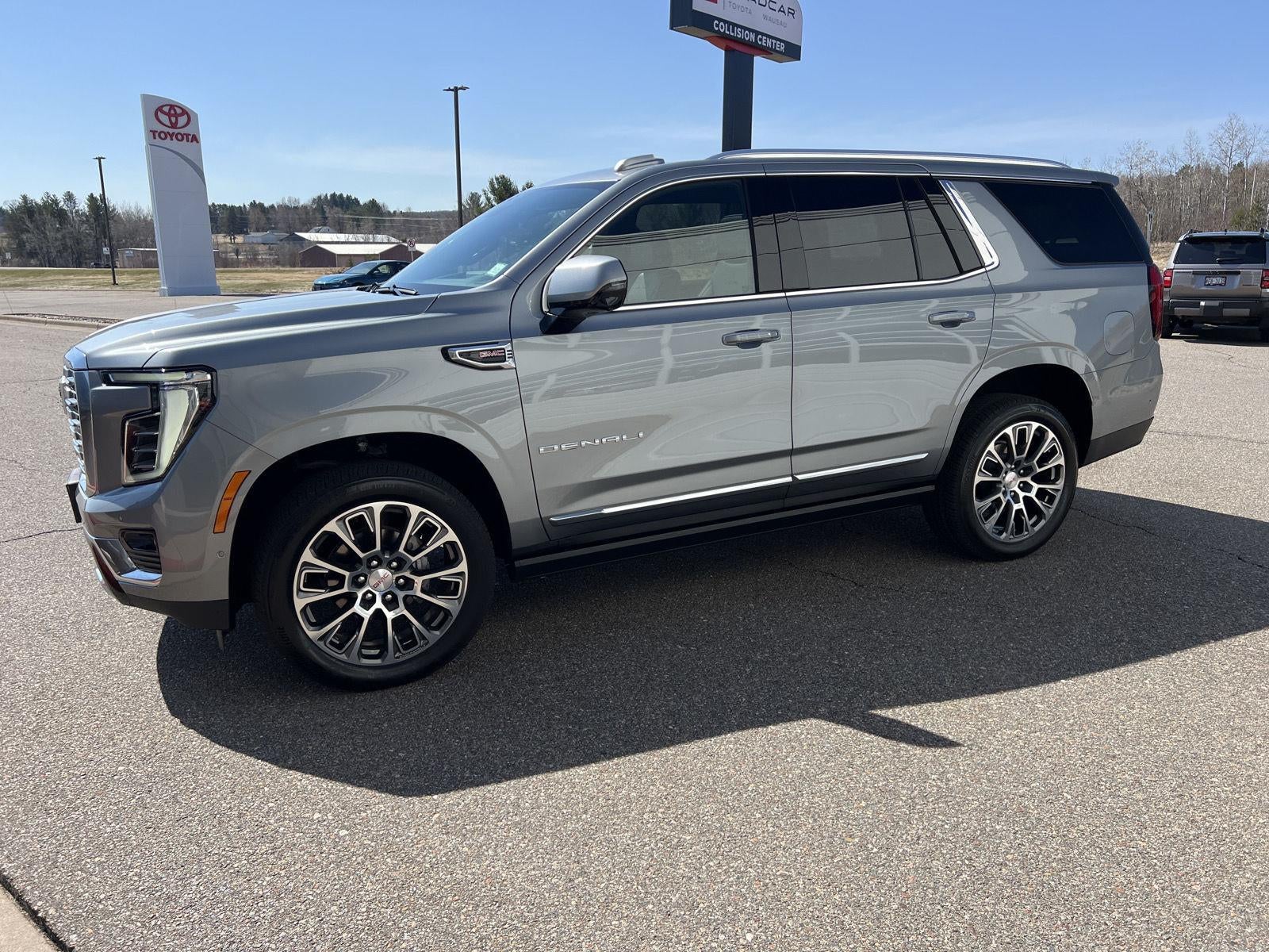 2025 GMC Yukon Denali