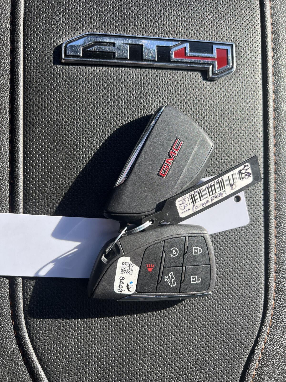 2024 GMC Sierra 2500HD AT4