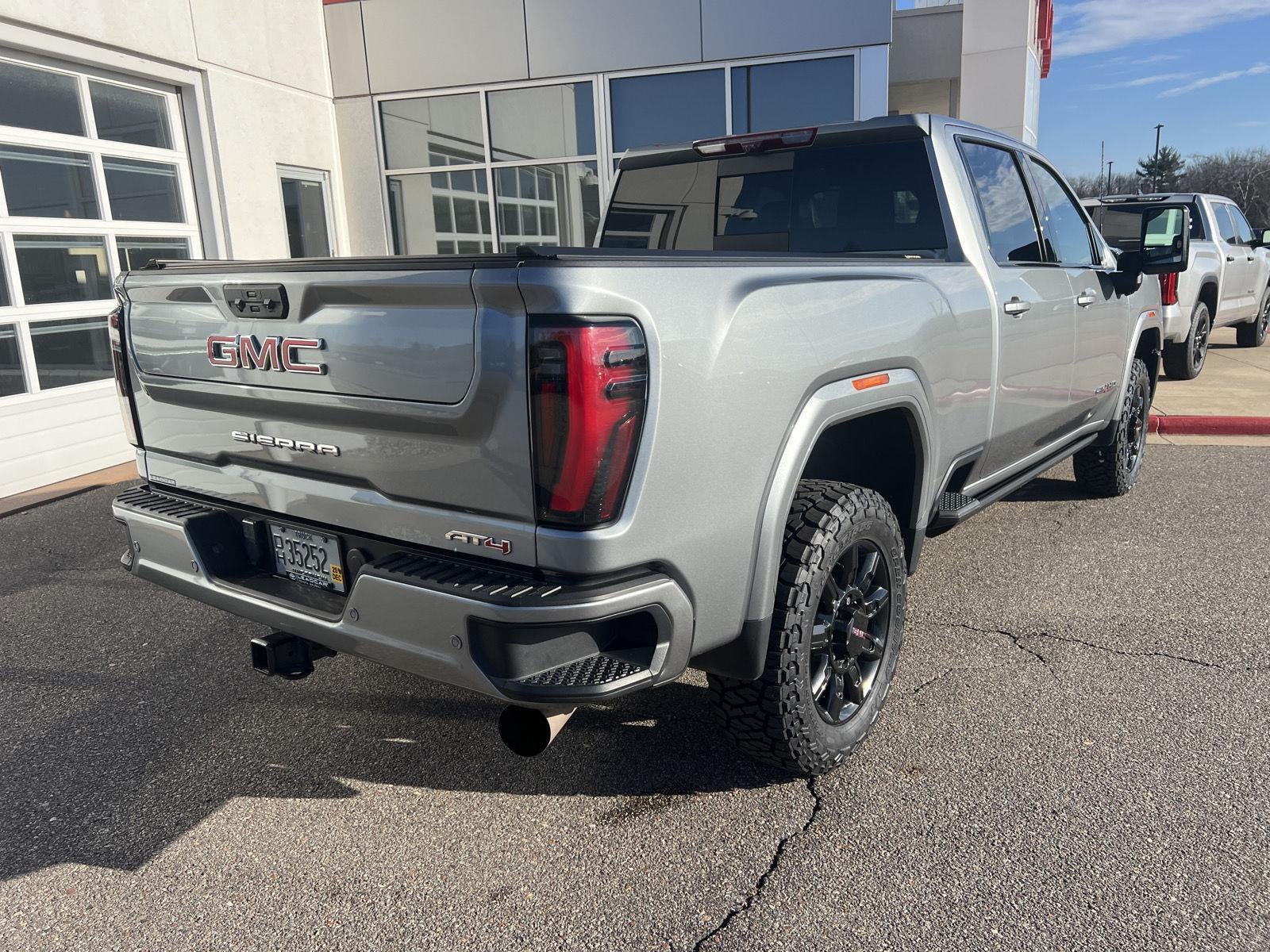 2024 GMC Sierra 2500HD AT4