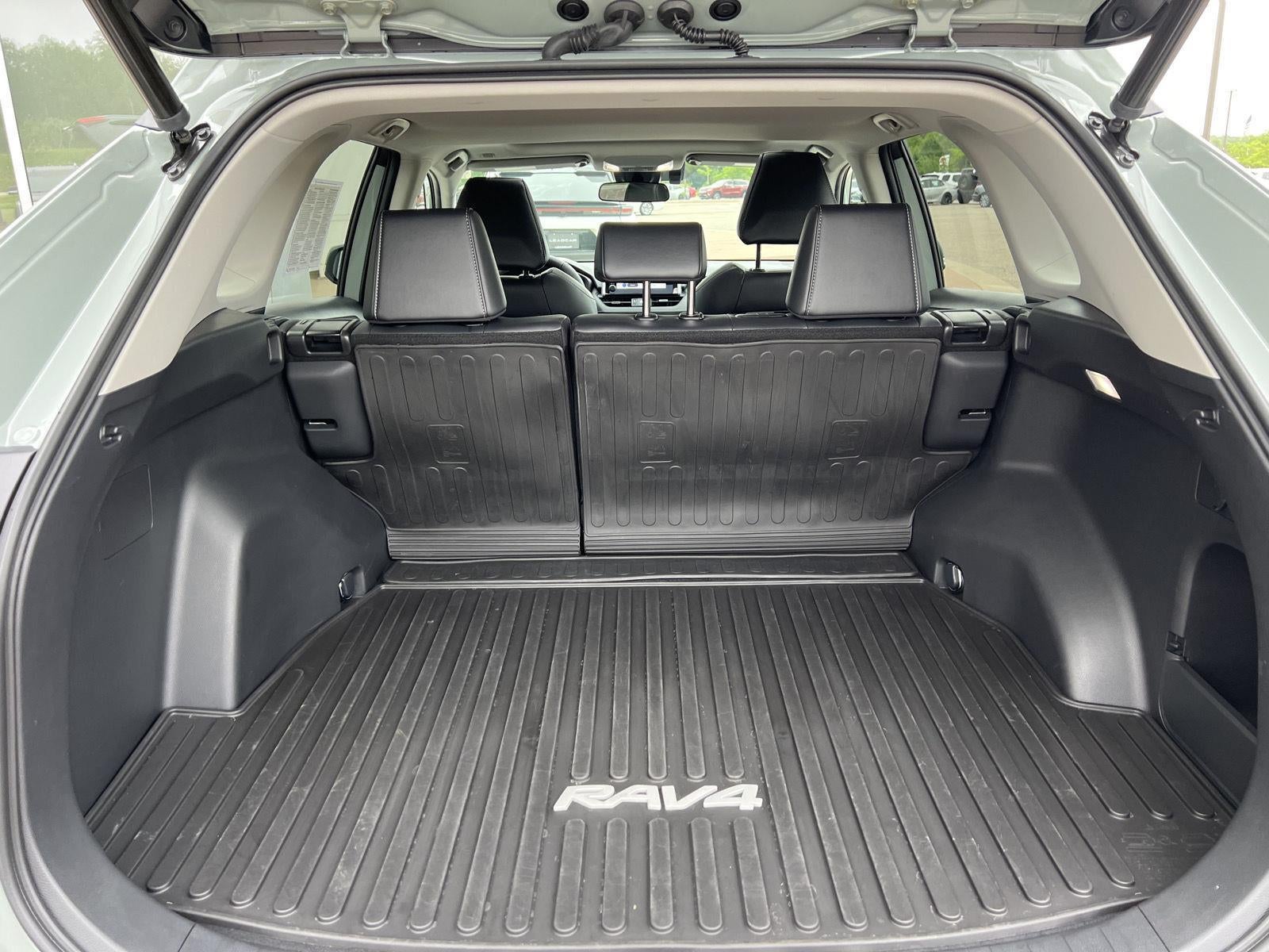 2023 Toyota RAV4 XLE Premium