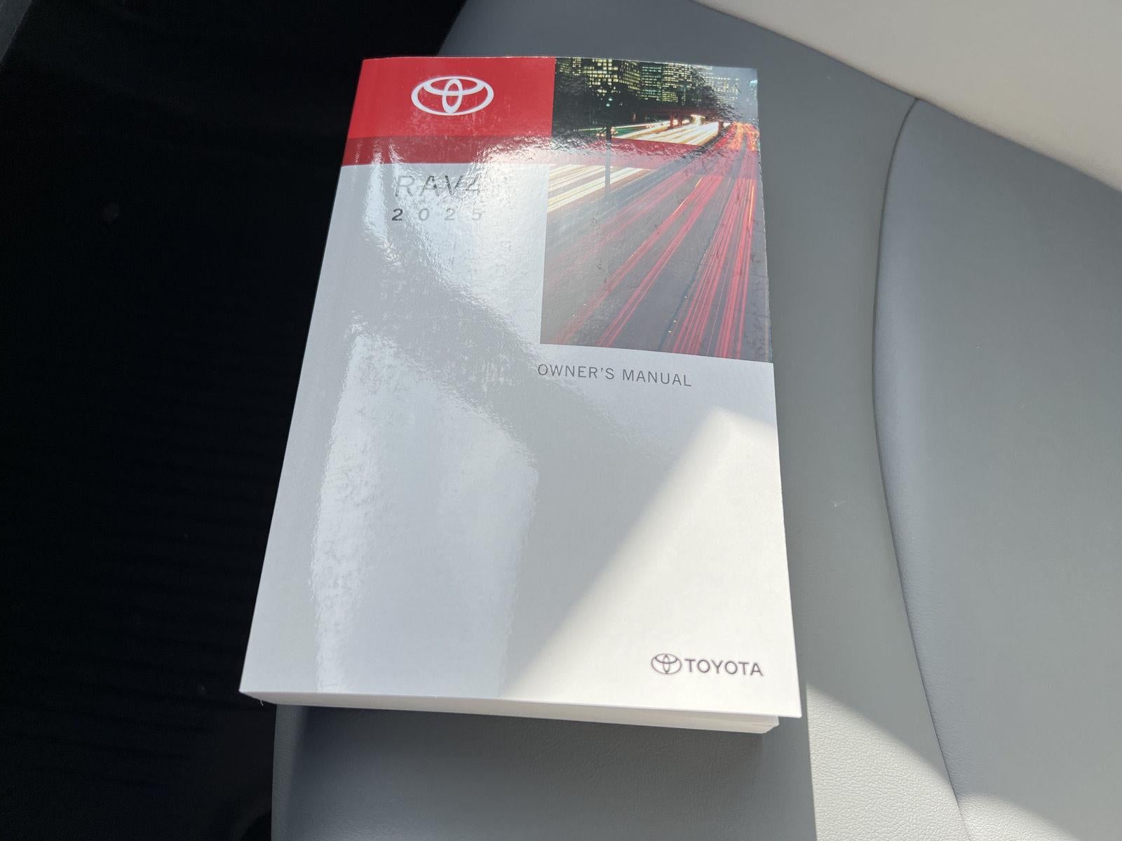 2025 Toyota RAV4 XLE Premium