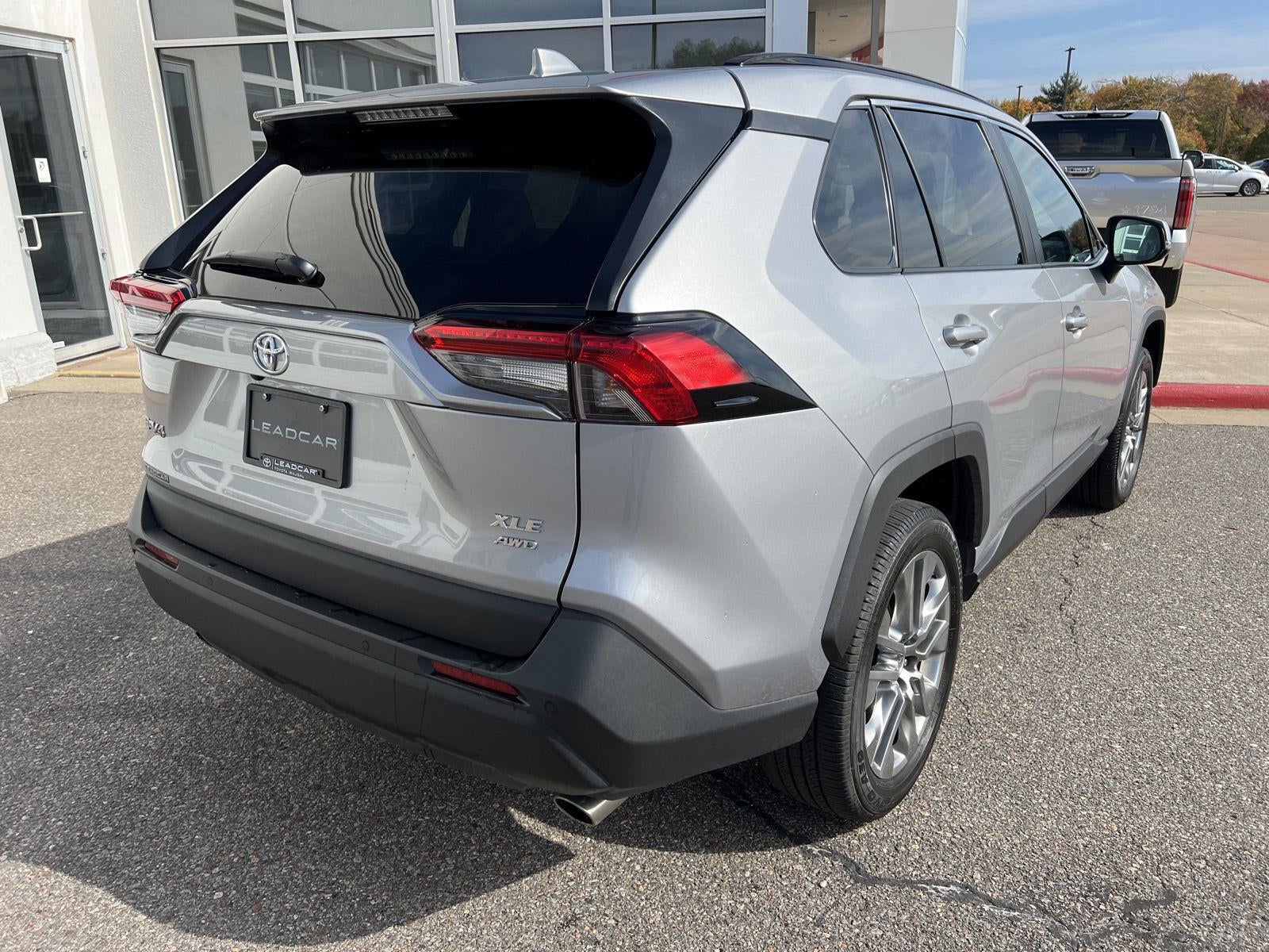 2025 Toyota RAV4 XLE Premium