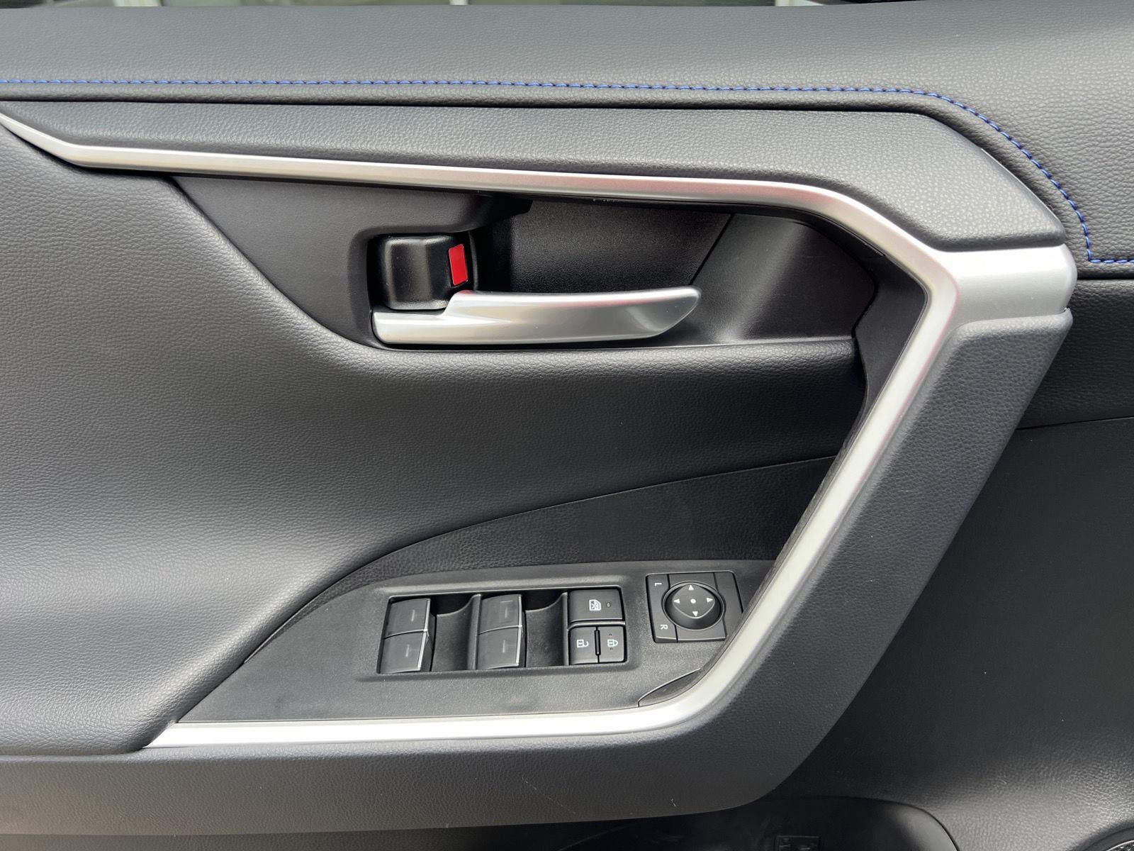 2025 Toyota RAV4 Hybrid XSE