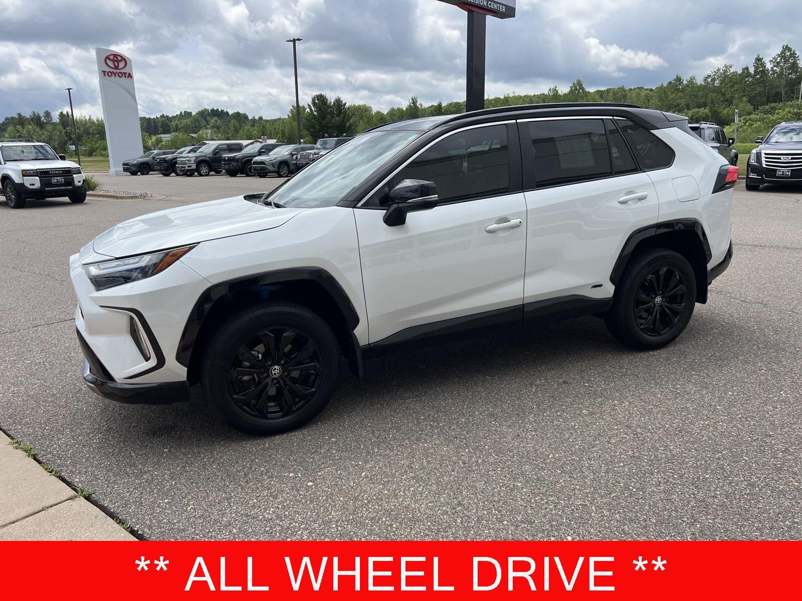 2025 Toyota RAV4 Hybrid XSE