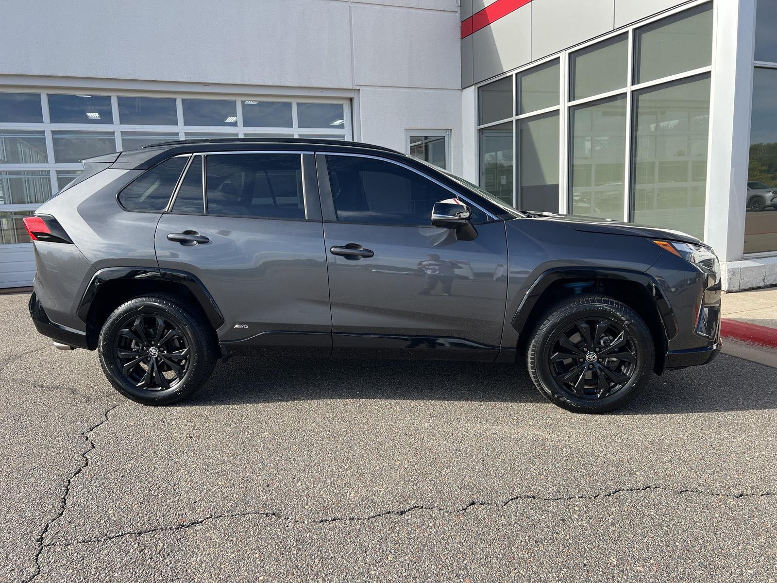 2023 Toyota Rav4 Hybrid XSE