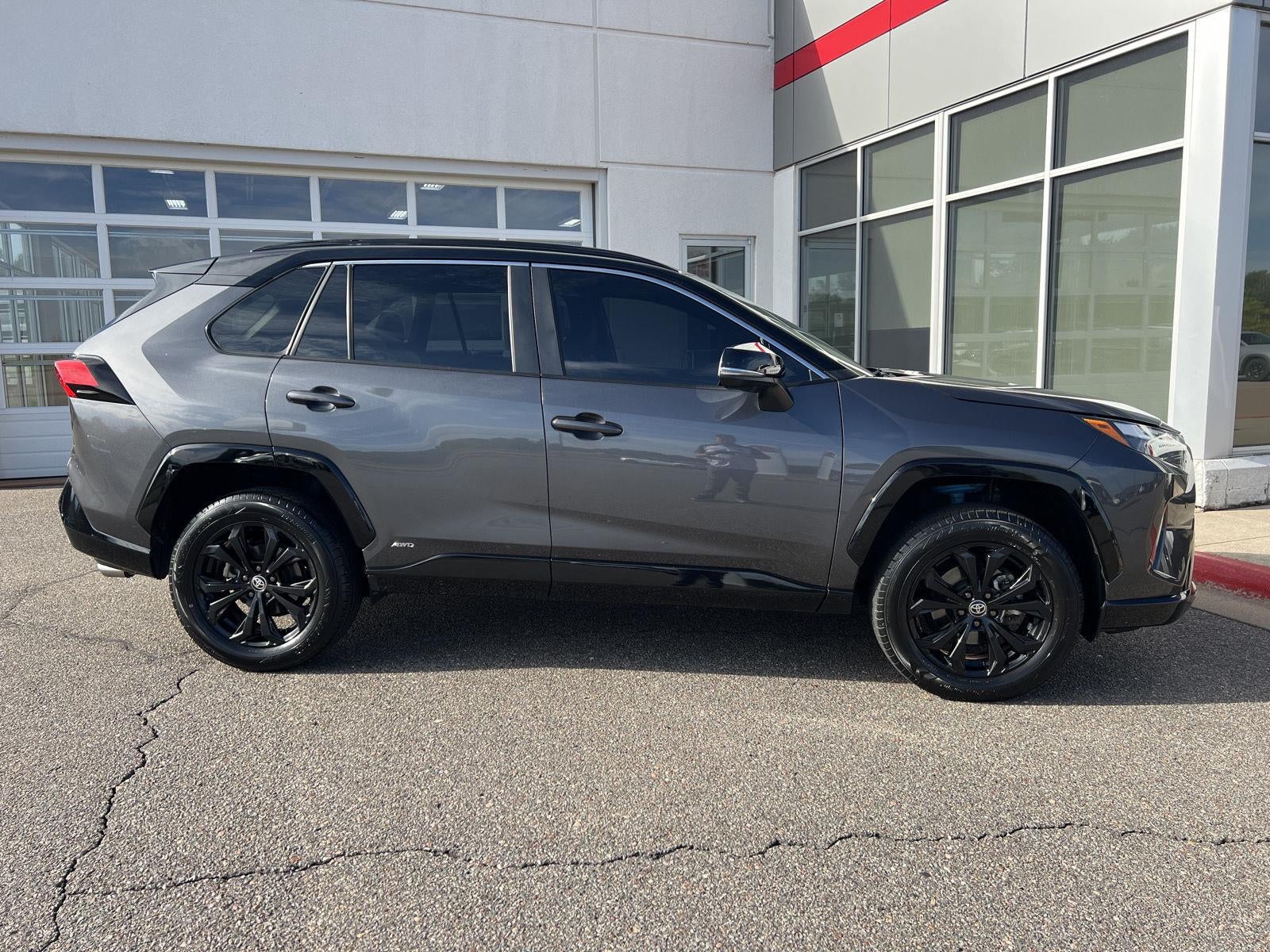 2023 Toyota Rav4 Hybrid XSE