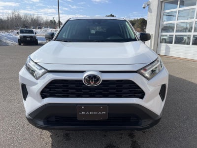 2025 Toyota RAV4 LE