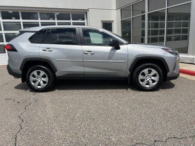 2023 Toyota RAV4 LE