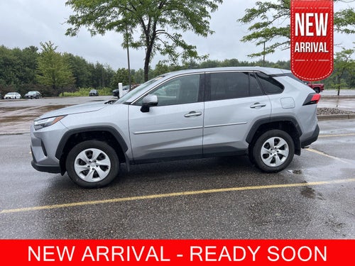 2025 Toyota RAV4 LE