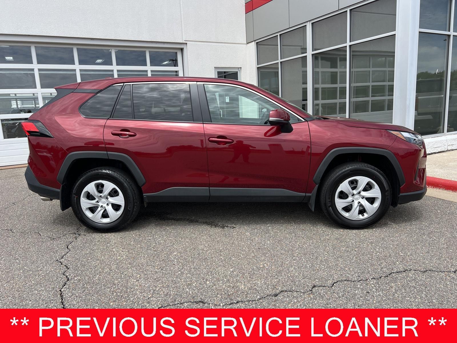 2025 Toyota RAV4 LE