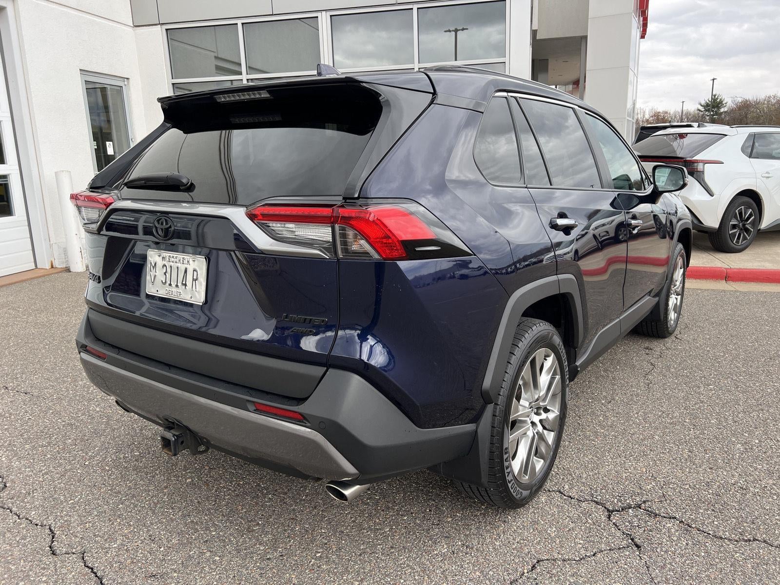 2020 Toyota RAV4 Limited
