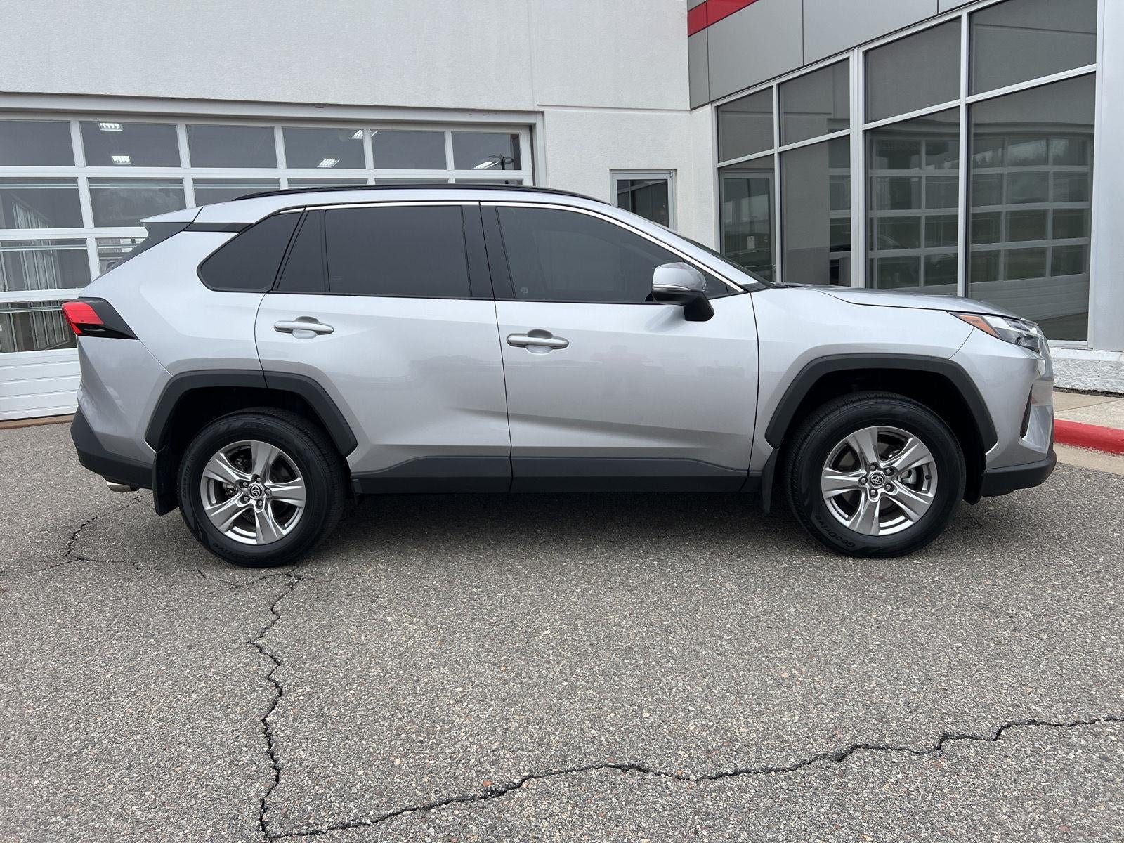 2023 Toyota RAV4 XLE