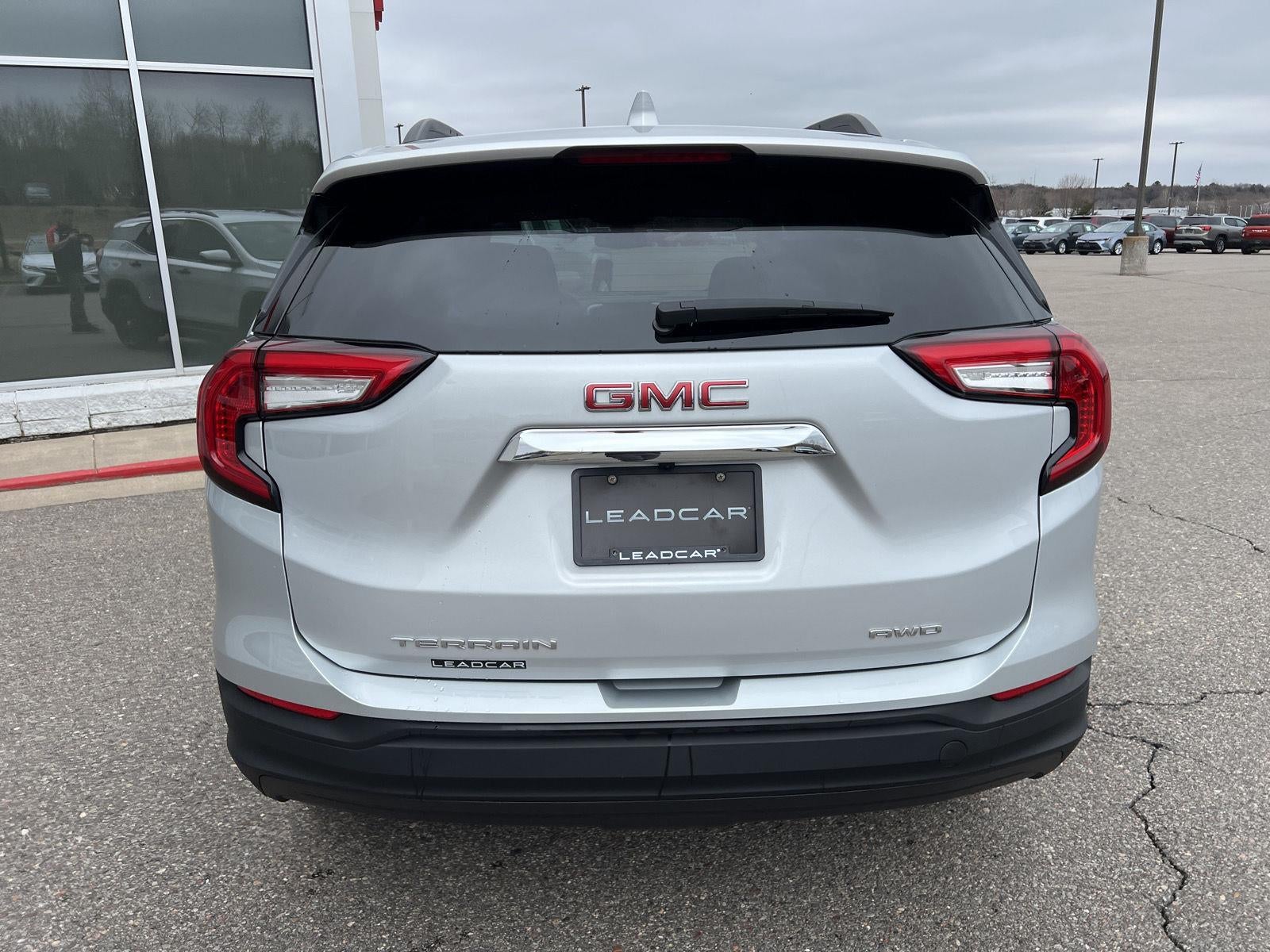 2022 GMC Terrain SLE