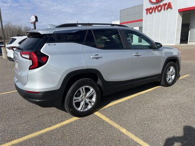 2022 GMC Terrain SLE