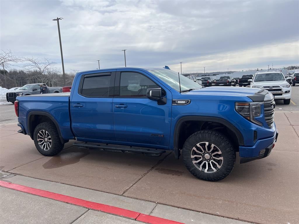 2022 GMC Sierra 1500 AT4