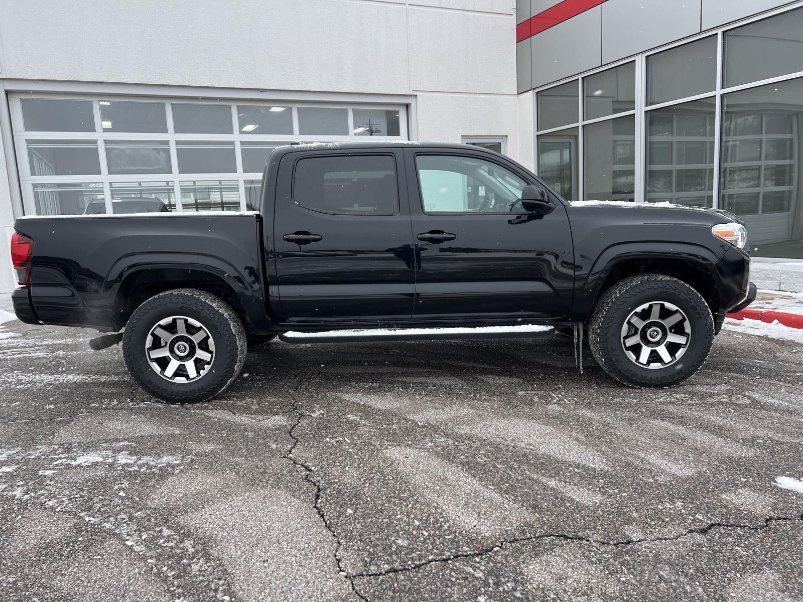2022 Toyota Tacoma SR