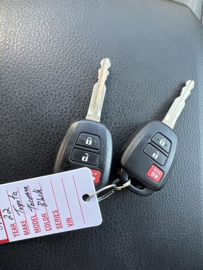 2022 Toyota Tacoma SR