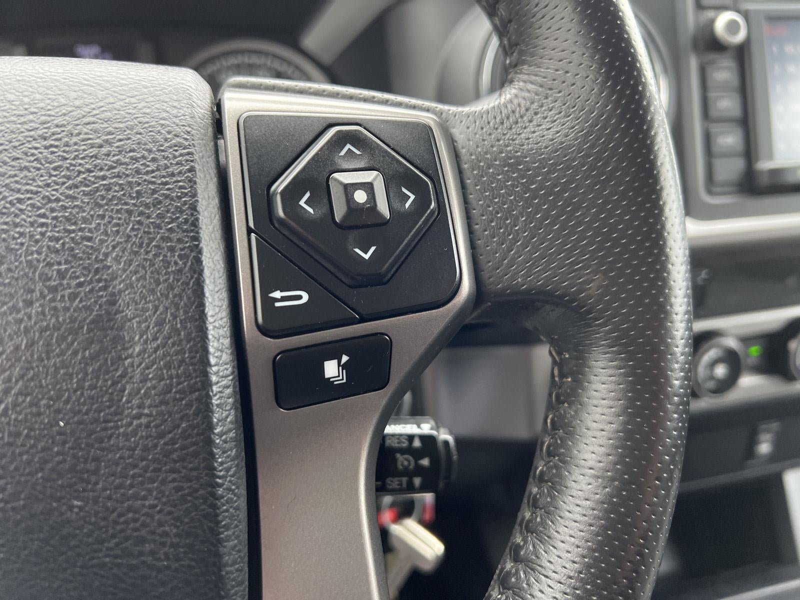2016 Toyota Tacoma SR5