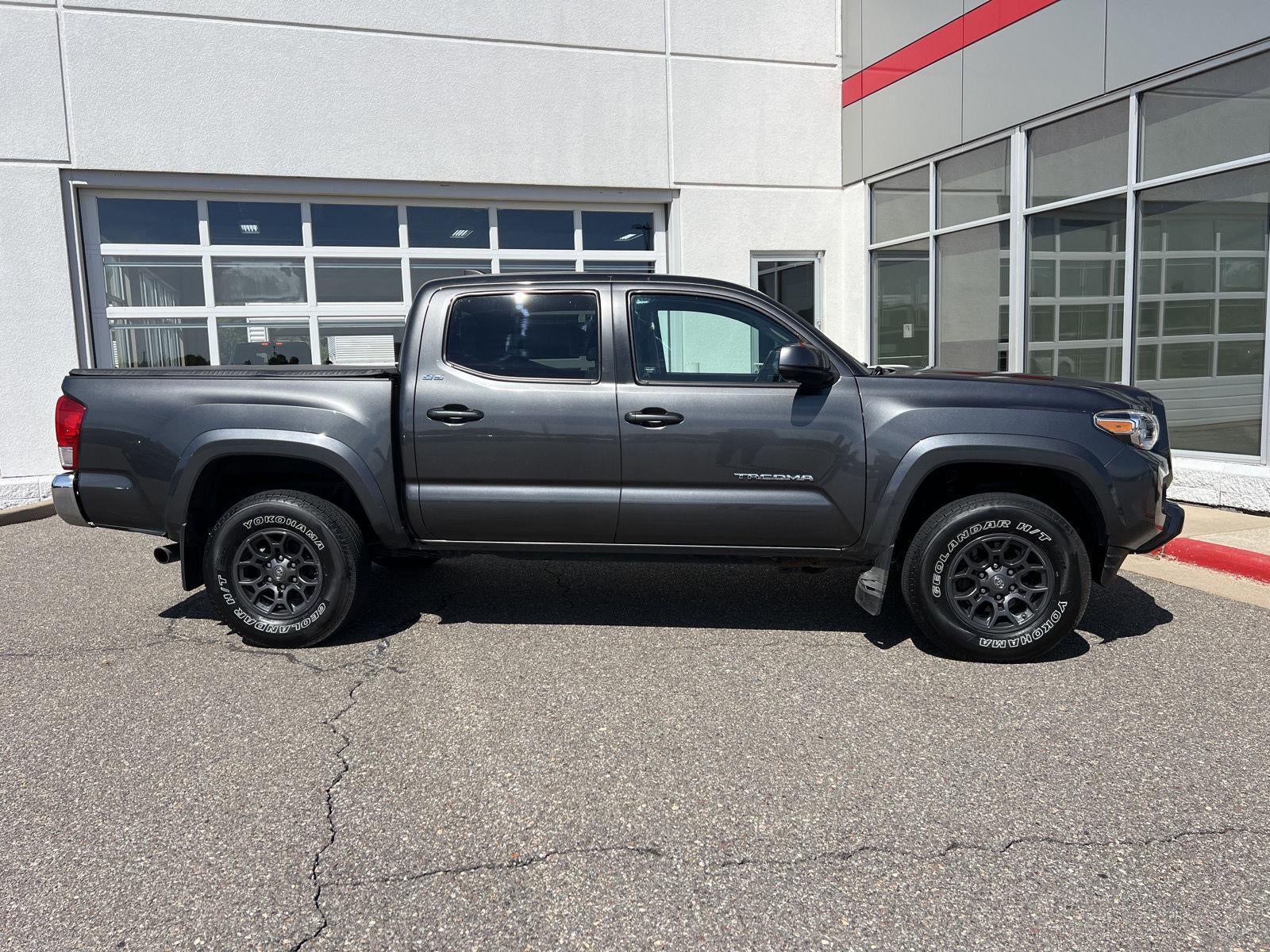 2017 Toyota Tacoma SR5