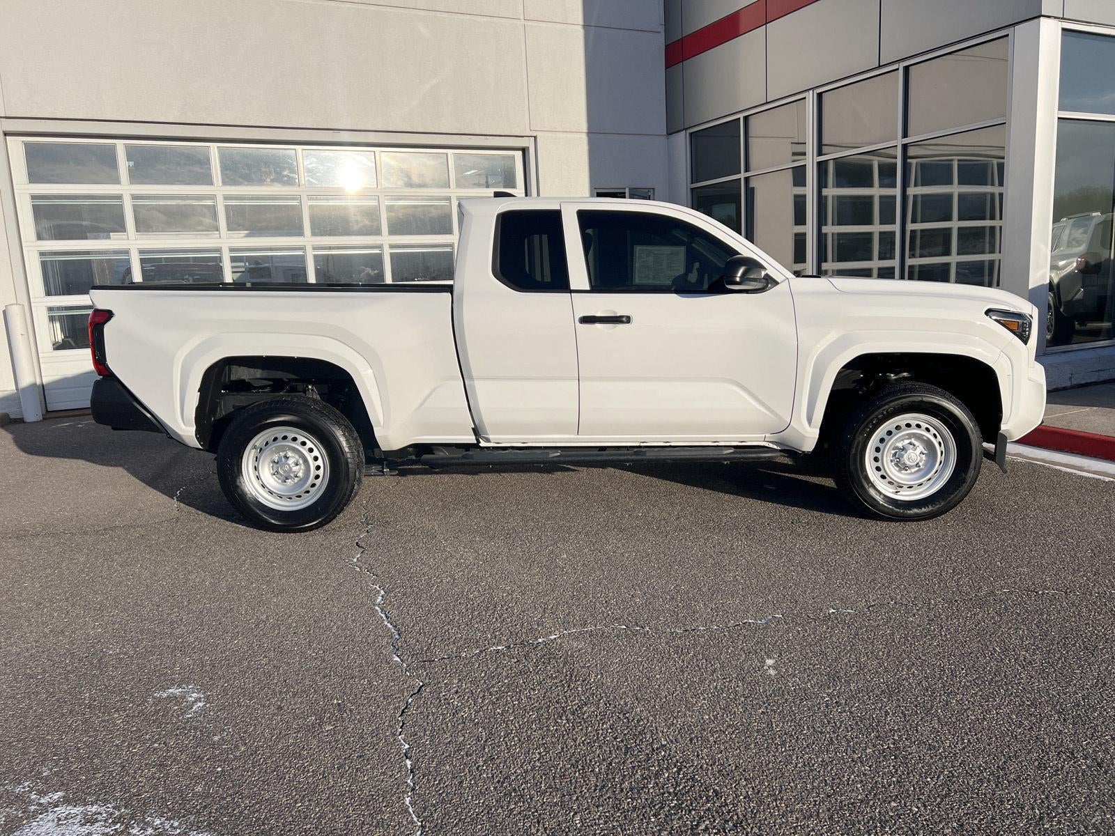 2025 Toyota Tacoma SR