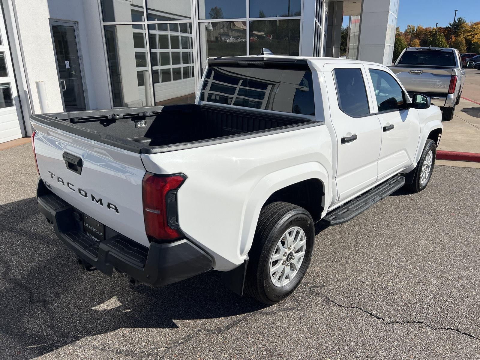 2024 Toyota TACOMA 4WD SR DOUBLE CAB 5' BED MT