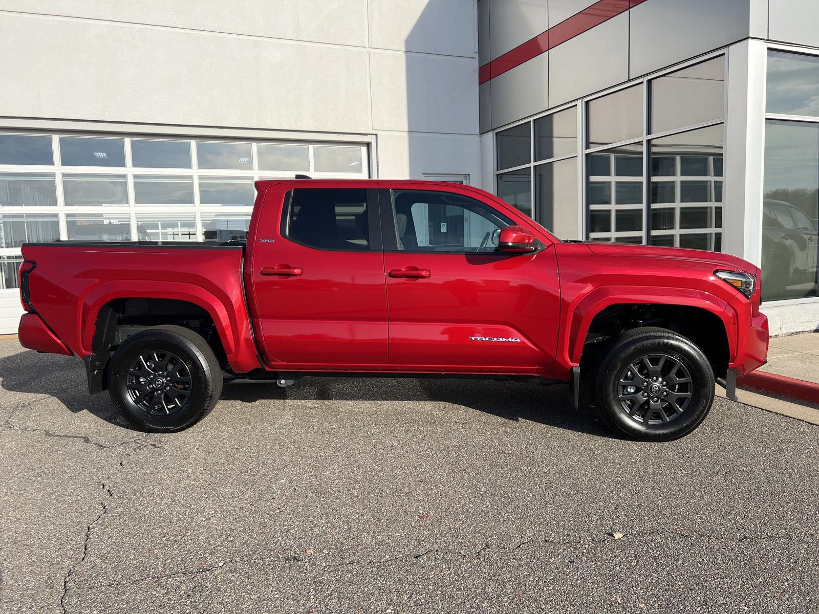 2026 Toyota TACOMA 4WD SR5 DOUBLE CAB 5' BED AT