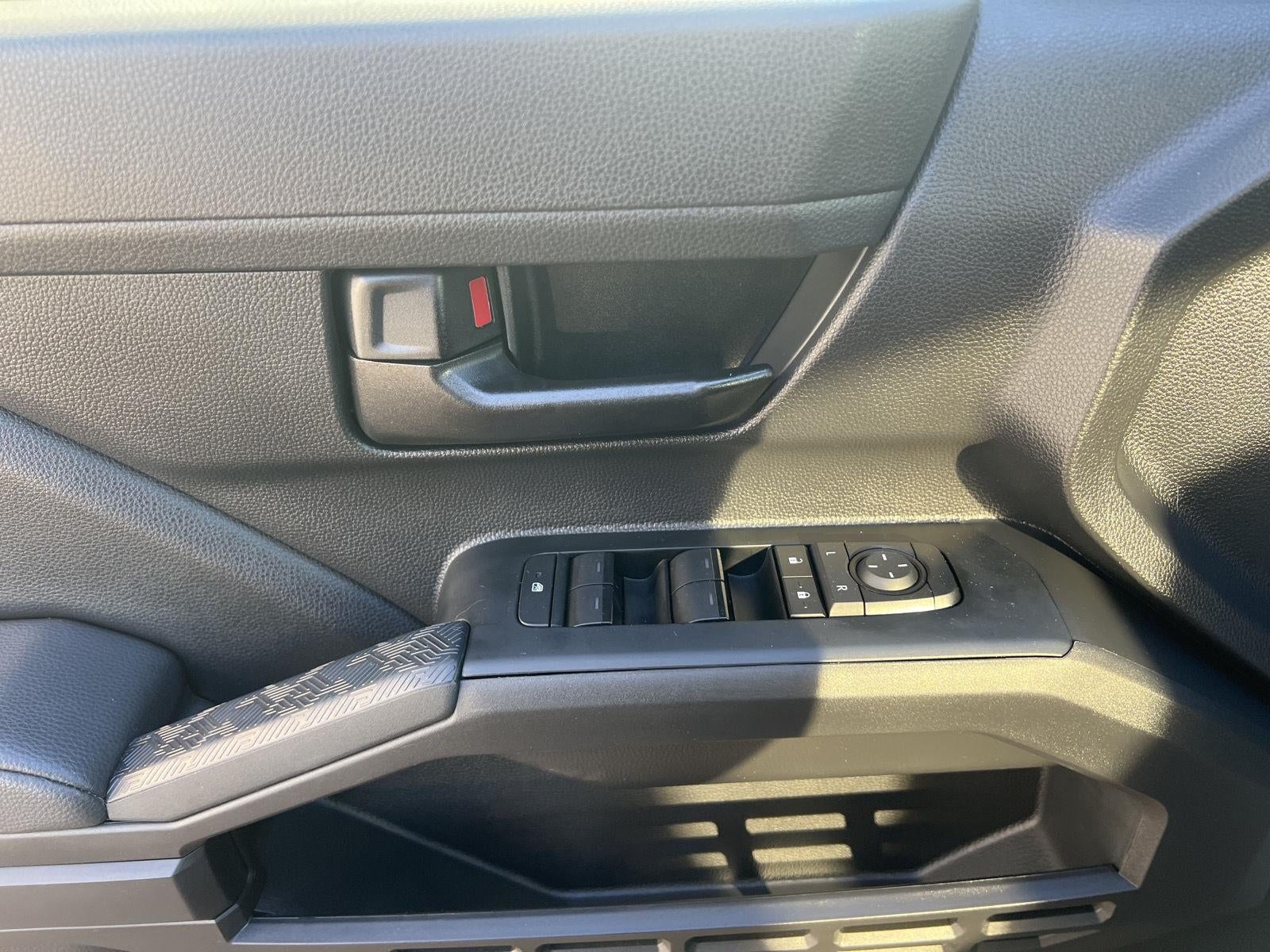 2024 Toyota Tacoma SR