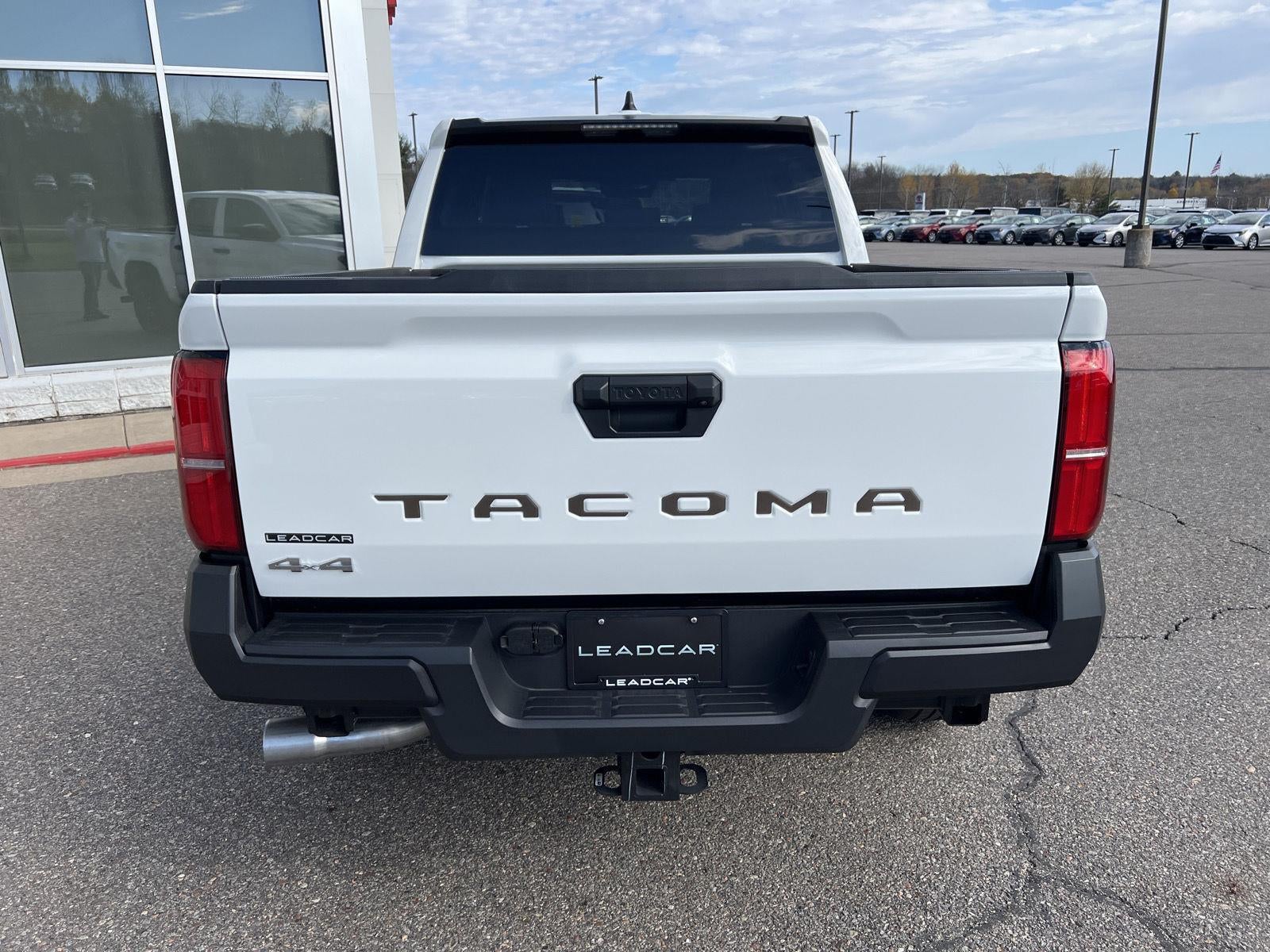 2026 Toyota TACOMA 4WD SR DOUBLE CAB 5' BED AT