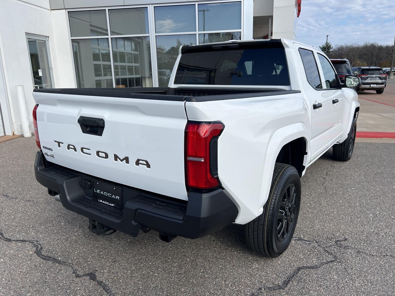 2026 Toyota TACOMA 4WD SR DOUBLE CAB 5' BED AT