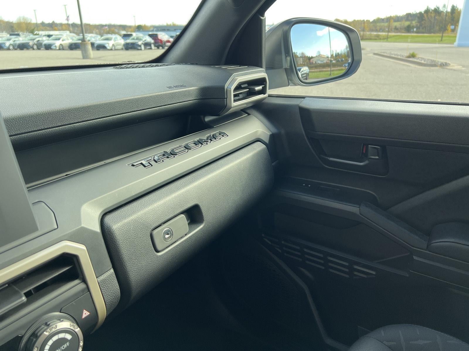 2026 Toyota TACOMA 4WD SR DOUBLE CAB 5' BED AT