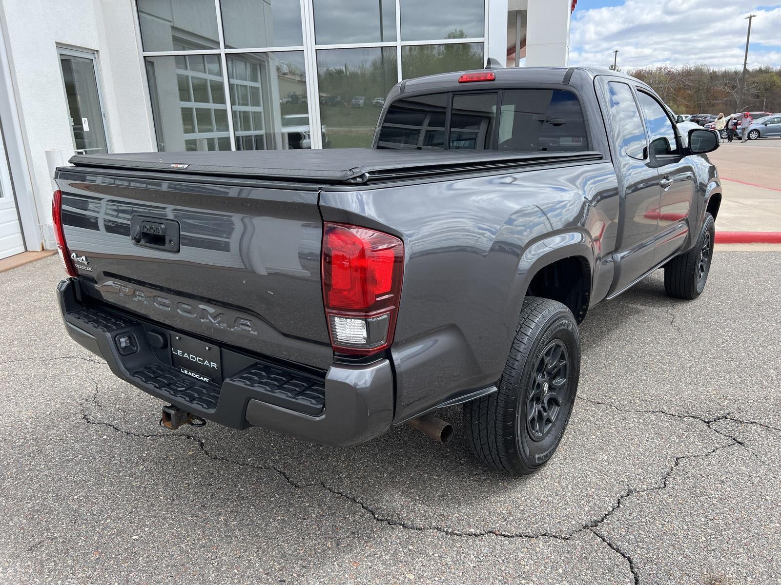 2022 Toyota Tacoma SR