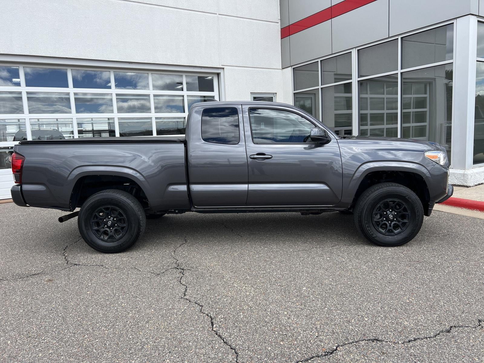 2022 Toyota Tacoma SR