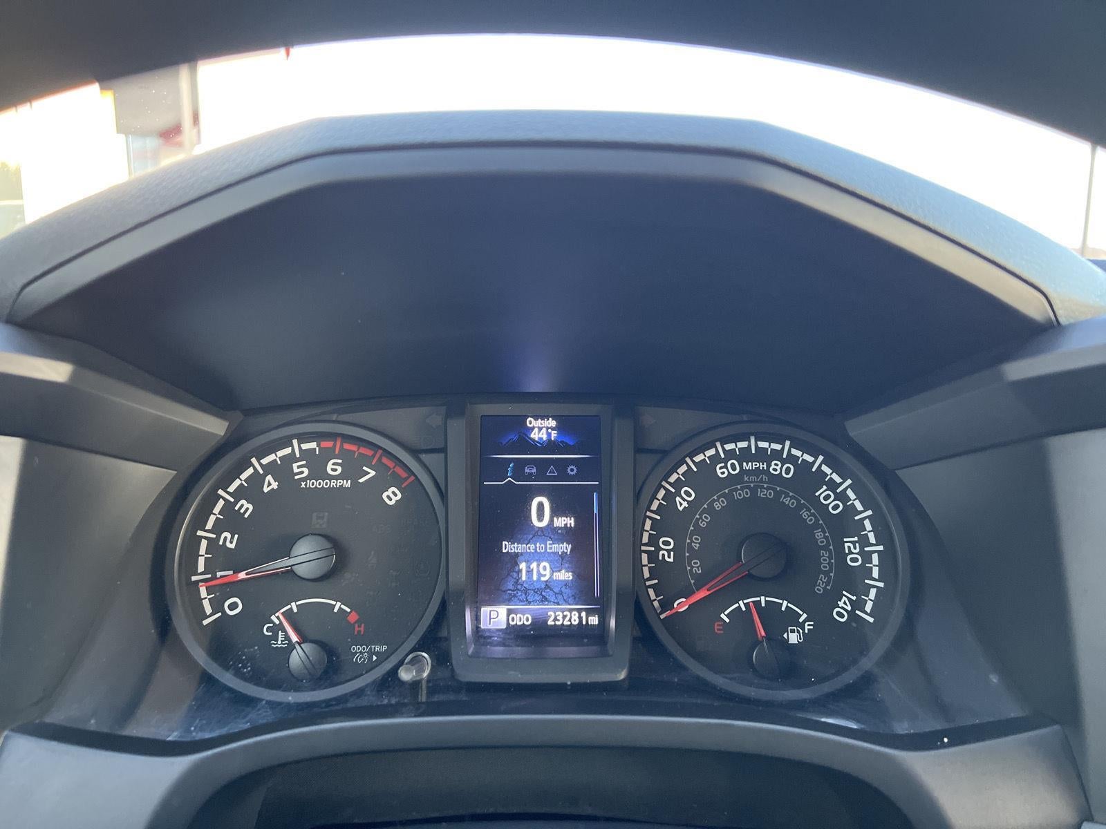 2022 Toyota Tacoma SR