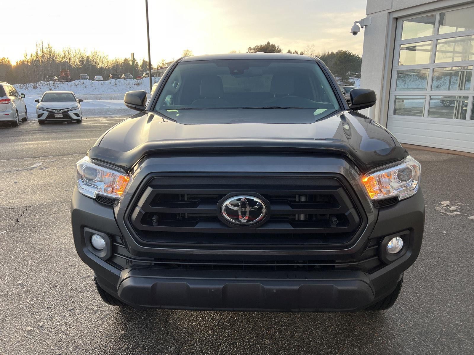 2022 Toyota Tacoma SR