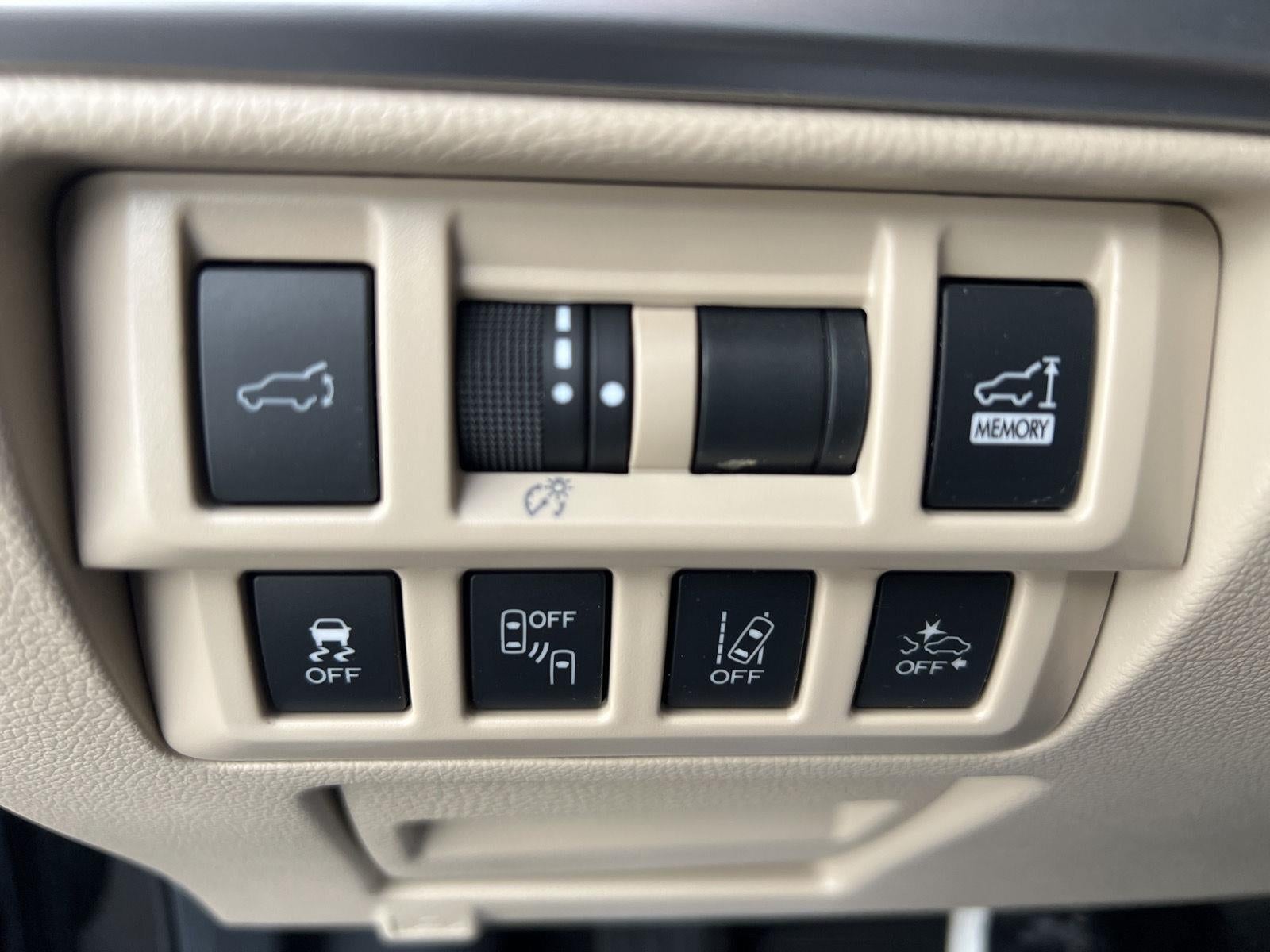 2018 Subaru Outback Premium