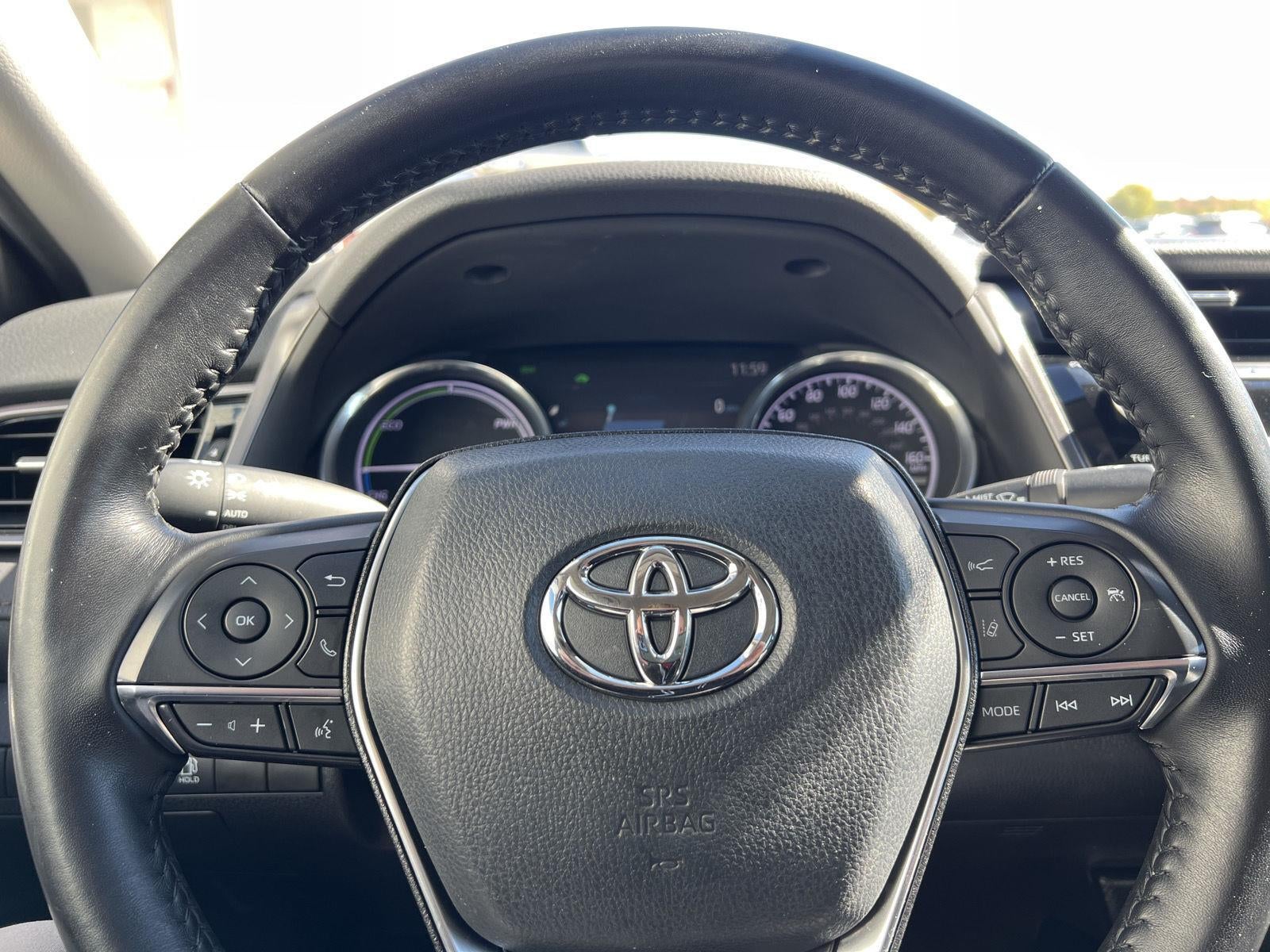 2019 Toyota Camry Hybrid XLE