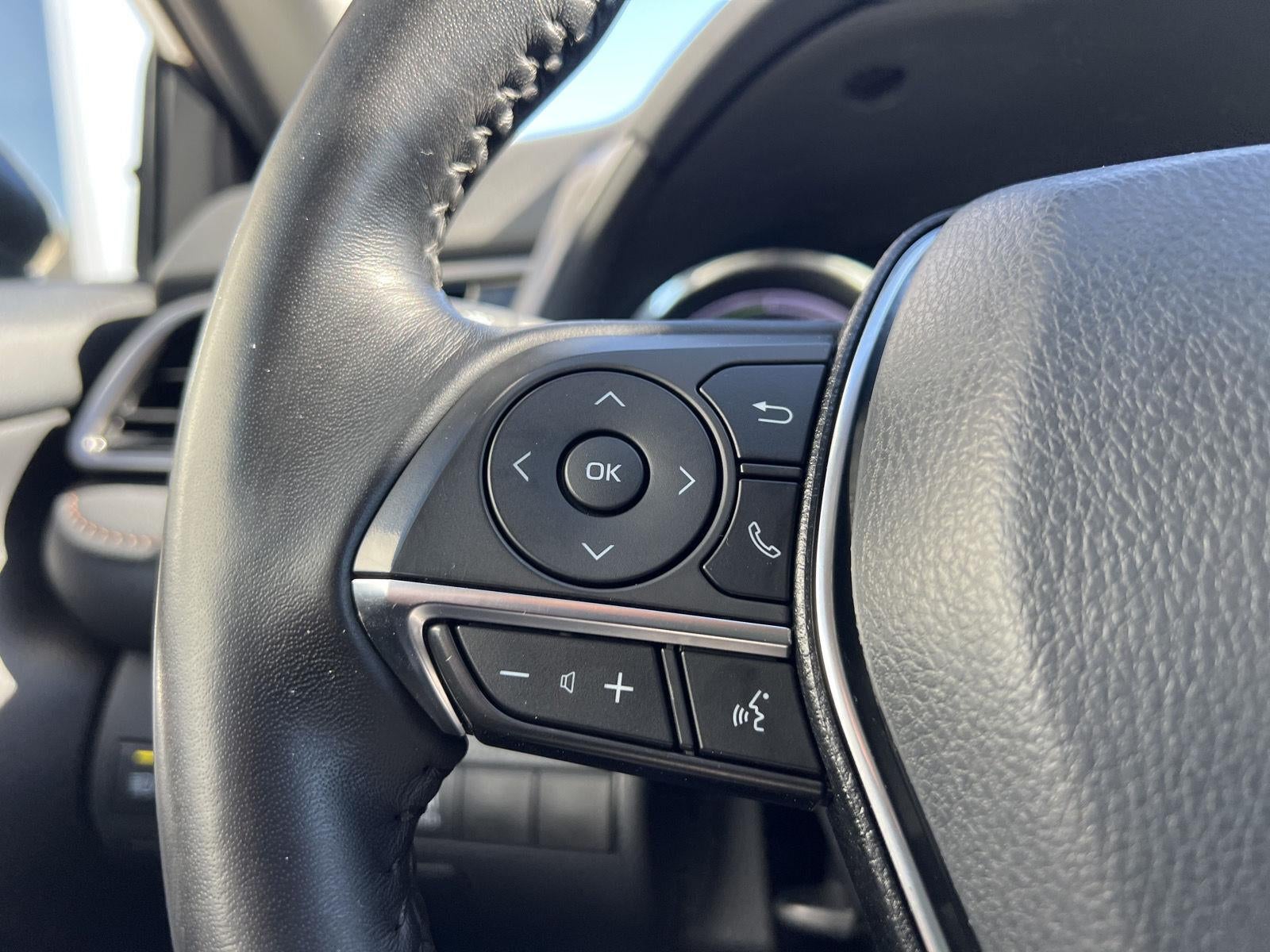 2019 Toyota Camry Hybrid XLE